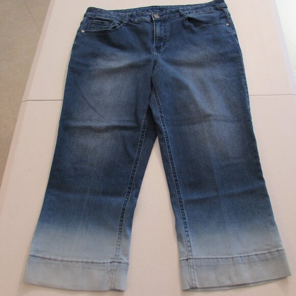 Christopher & Banks Petite Ombre Blue Denim Capris - Picture 1 of 14